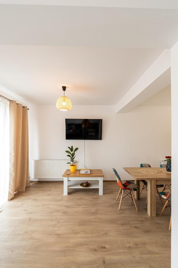 Citadel Apartament'S Rîşnov Eksteriør billede