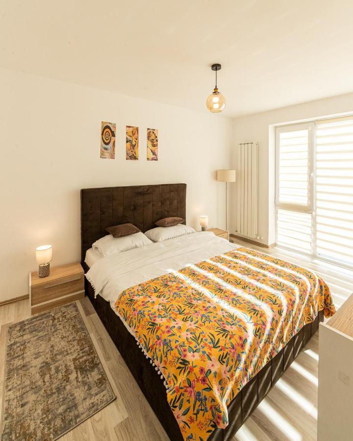 Citadel Apartament'S Rîşnov Eksteriør billede