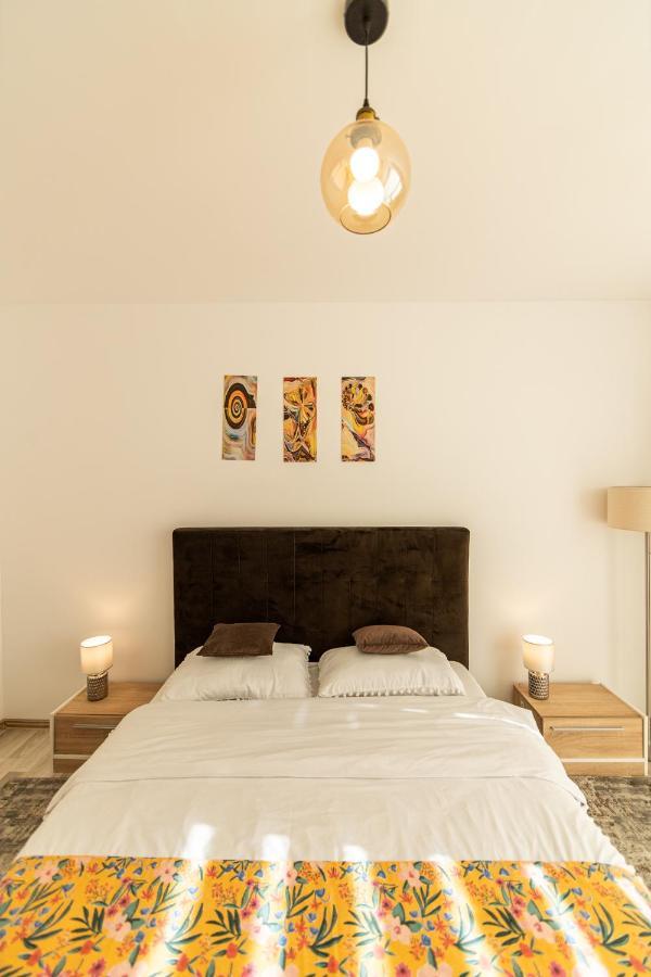 Citadel Apartament'S Rîşnov Eksteriør billede